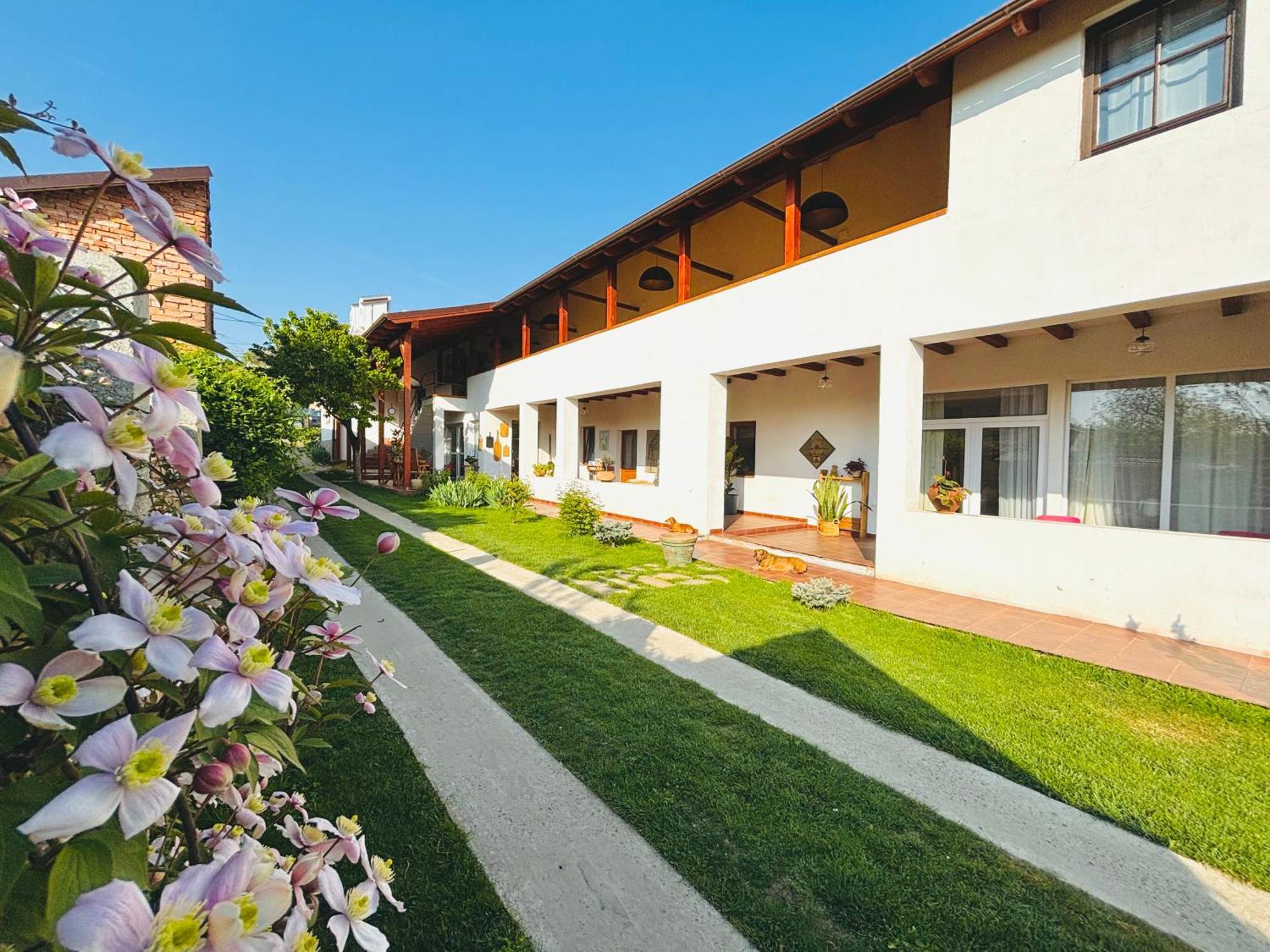 Elma Guesthouse Alba Iulia Exterior photo